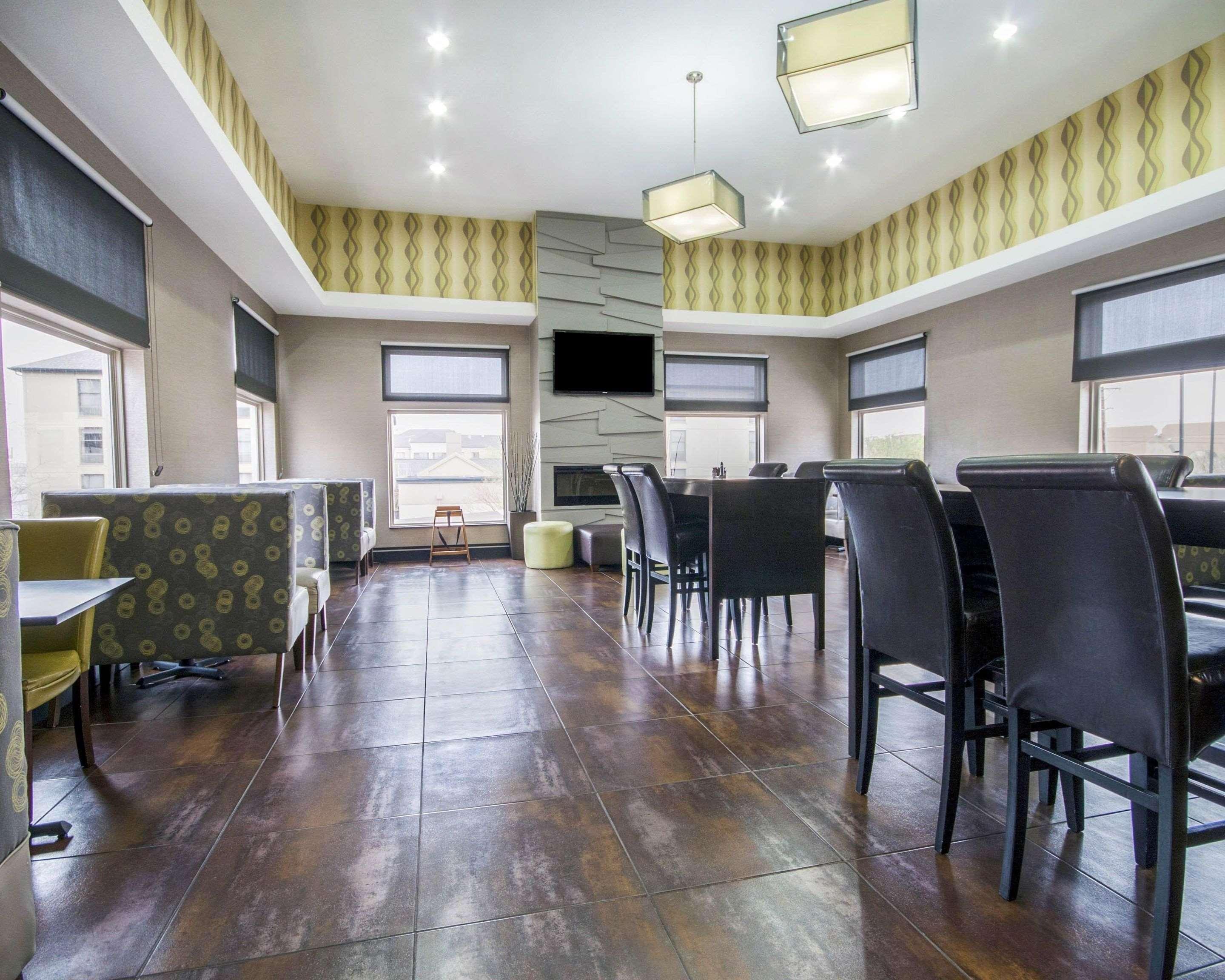 Comfort Inn & Suites I-10 Airport Эль-Пасо Экстерьер фото